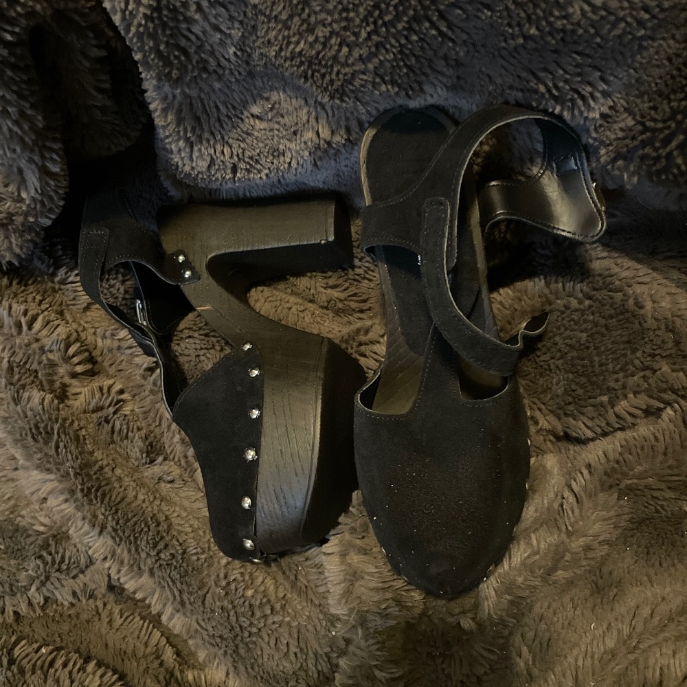 Closed Toe Charles David Suede Studded Block Heels